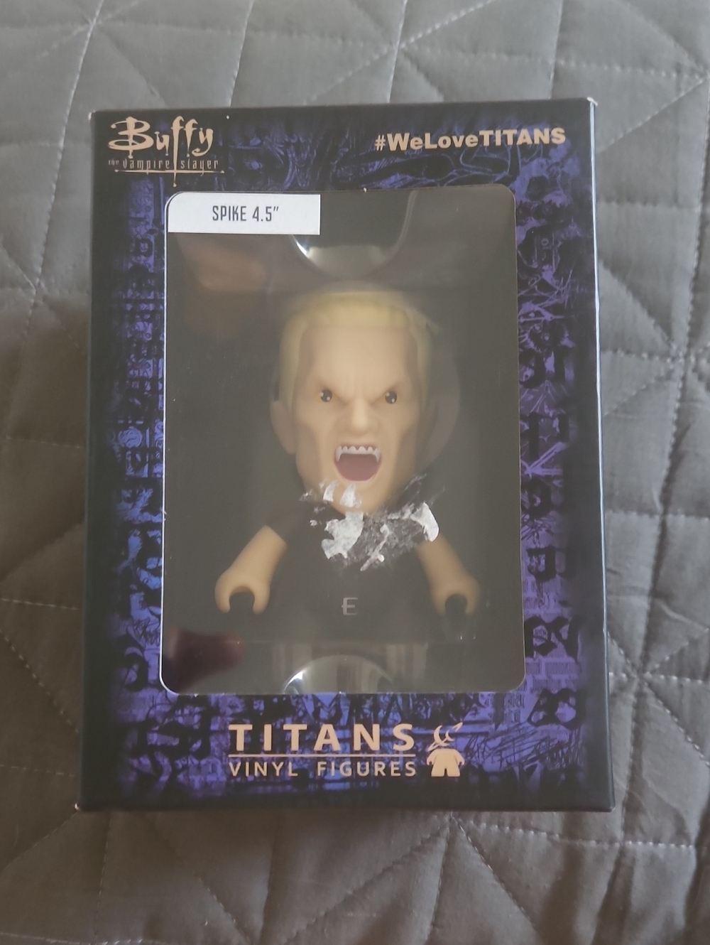 Buffy the Vampire Slayer Spike Titans Vinyl Figure - Black / Blonde